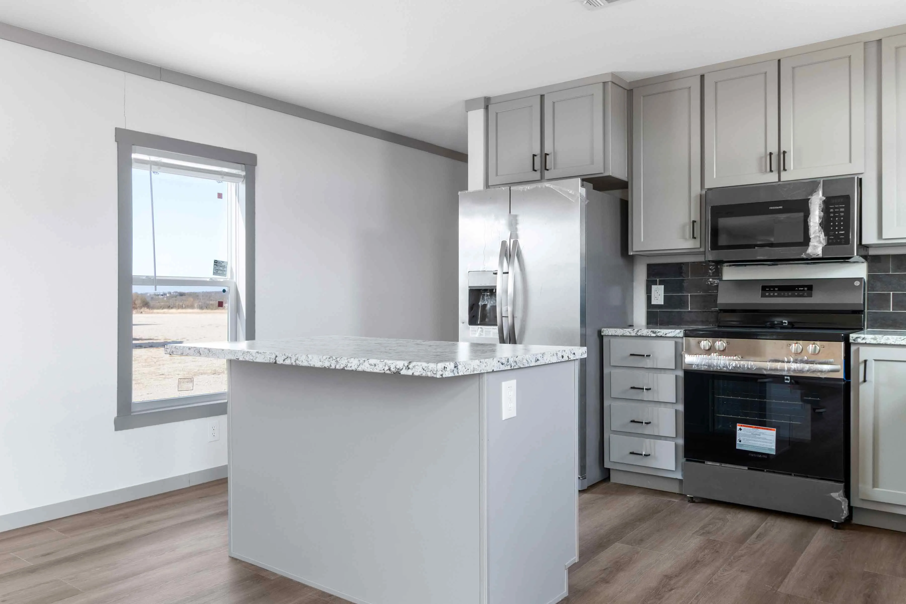 manufactured homes Texas with large kitchen islands Marathon Homes Breckenridge TX